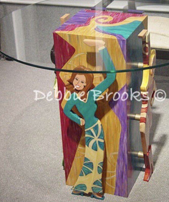 Diva Pedestal Color 2