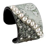 Wide Cuff – Black and White Pearls